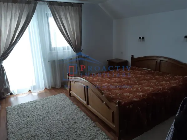 Casă 5 camere Suceava - poza 3