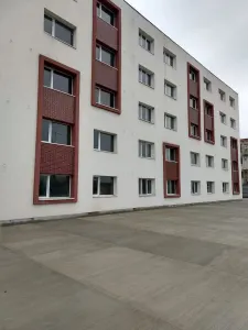Camin de nefamilisti 98 camere Ploiesti Mihai Bravu - renovat - mobilat - utilat - Ploiesti