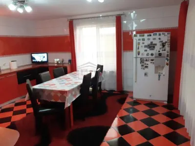 Casă 7 camere Suceava - poza 10