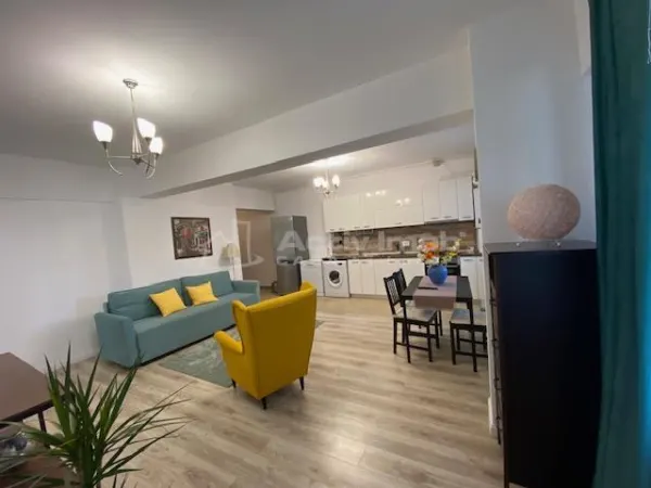 Apartament 3 camere București - poza 1