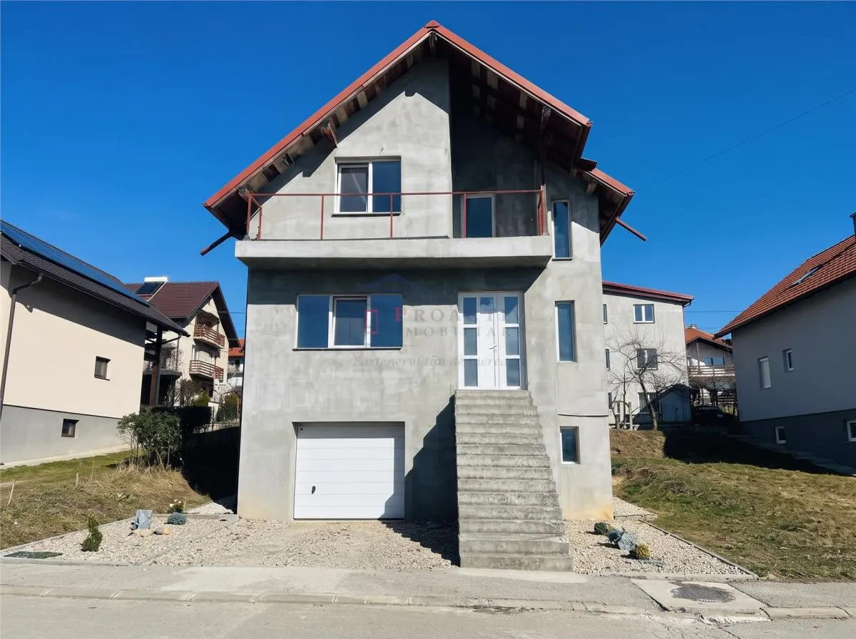 Casă 4 camere Suceava - poza 1