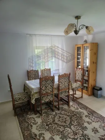 Casă 5 camere Glodghilesti - poza 1