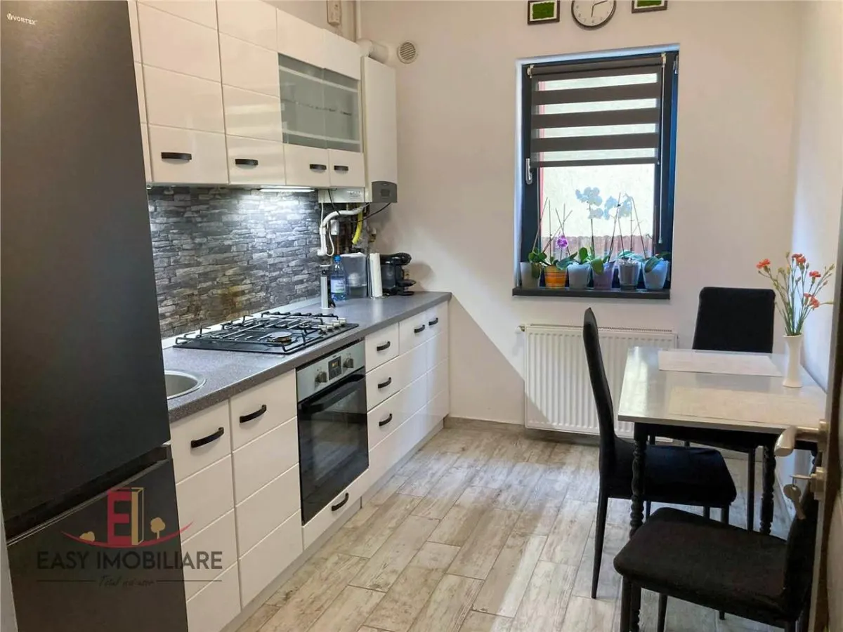 Apartament 2 camere Târgu Mureș - poza 1