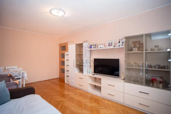 Apartament 3 camere Oradea - poza 2