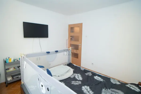 Apartament 3 camere Oradea - poza 12