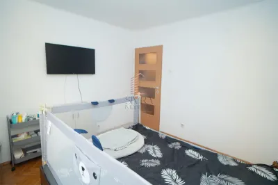 Apartament 3 camere Oradea - poza 12