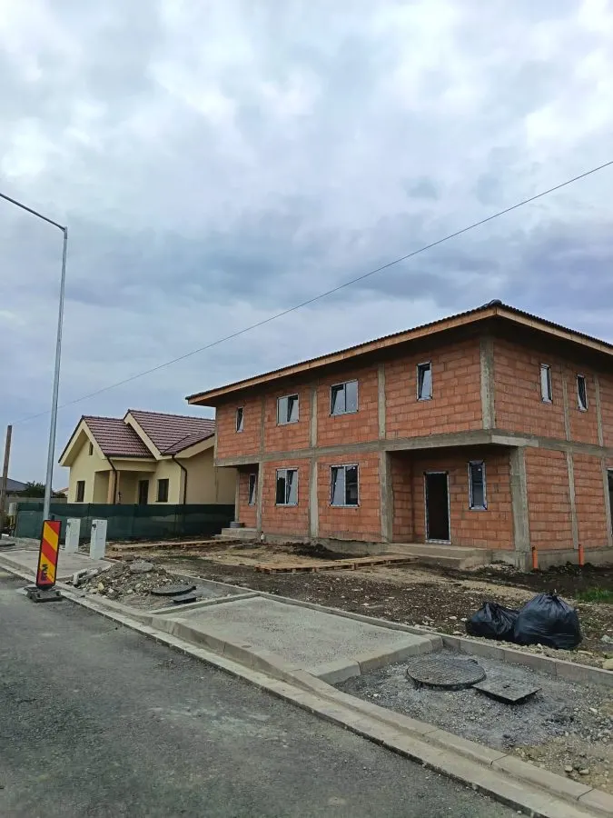 Casă 4 camere Giarmata-Vii - poza 1