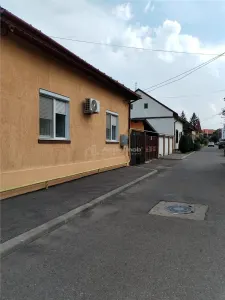 Casă 4 camere Hunedoara - poza 3
