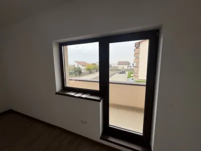 Apartament 1 camera Sânpetru - poza 8