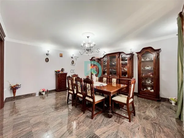 Casă 7 camere Sibiu - poza 1