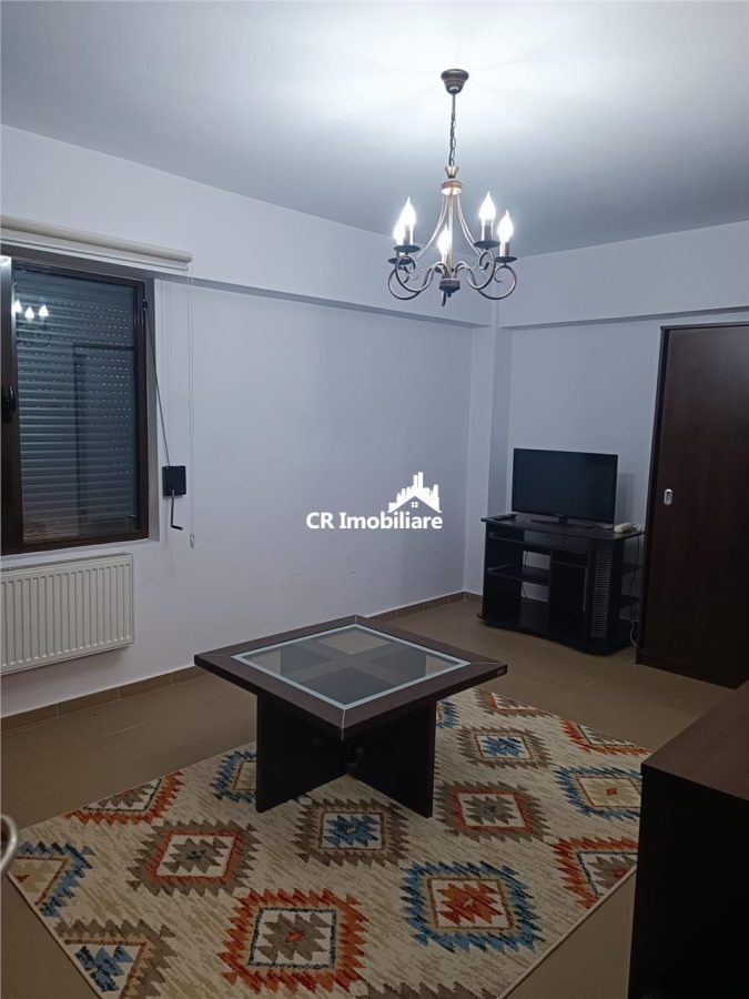Garsoniera ultracentral bloc Mercur - Ploiesti