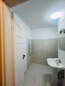 Apartament 4 camere București - poza 2
