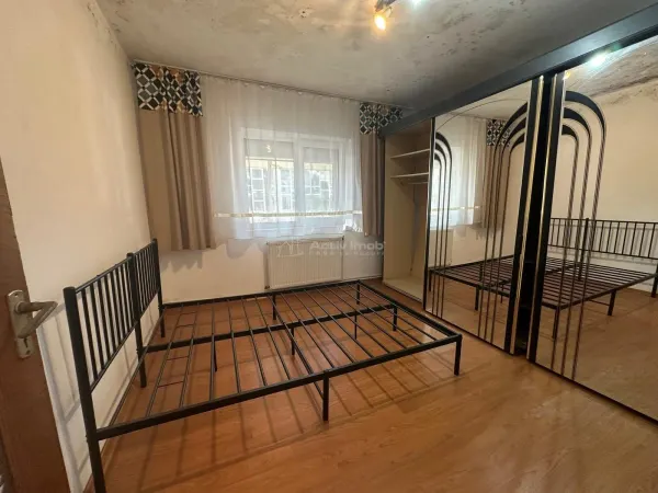 Apartament 3 camere Reșița - poza 12