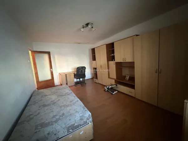 Apartament 3 camere Reșița - poza 14