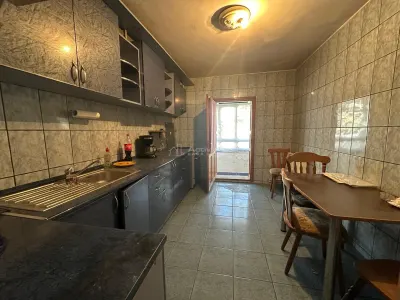 Apartament 3 camere Reșița - poza 7