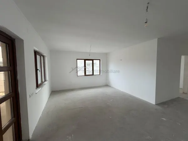 Casă 4 camere Osorhei - poza 5