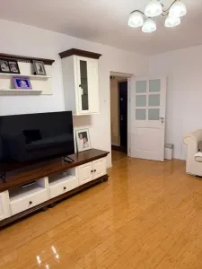 Prima Închiriere, Ap 3 Camere Decomandat, 2 Balcoane, Vitan - Bucuresti