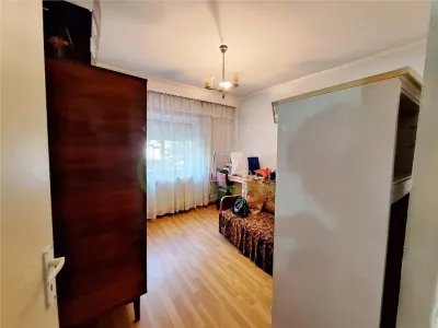 Apartament 3 camere Bacău - poza 5