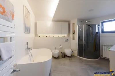 Casă 4 camere Brașov - poza 30