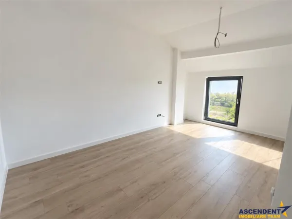 Apartament 2 camere Ghimbav - poza 4