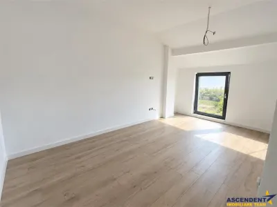 Apartament 2 camere Ghimbav - poza 4
