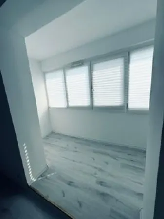 Apartament 3 camere București - poza 4
