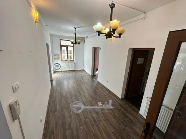 Casă 10 camere Iași - poza 10