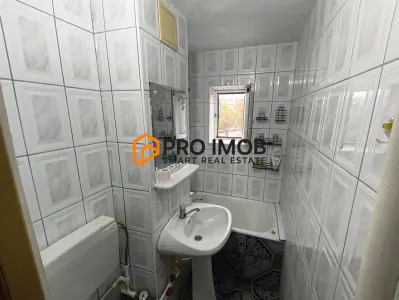 Apartament 3 camere Buzău - poza 9
