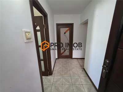 Apartament 3 camere Râmnicu Sărat - poza 5