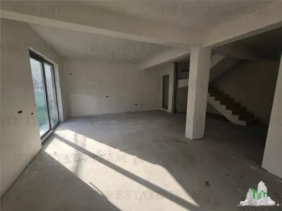 Casă 4 camere București - poza 2