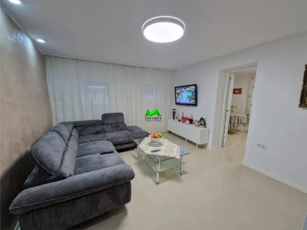 Casă 4 camere Sibiu - poza 1