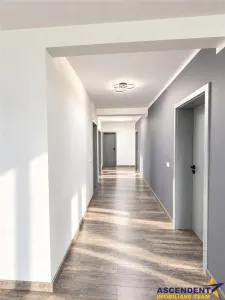 Casă 4 camere Tărlungeni - poza 7