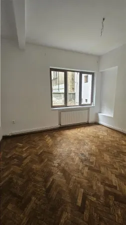 Apartament 3 camere București - poza 2