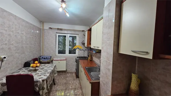 Apartament 4 camere București - poza 9