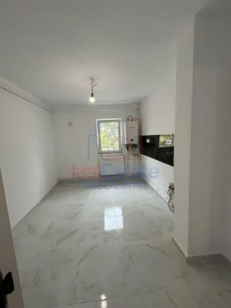 Apartament 4 camere Iași - poza 1