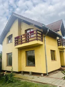 CASA DE VANZARE IN CARTIERUL PRIMAVERII -GIARMATA MARE - Giarmata