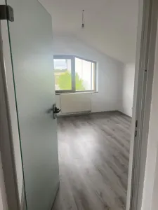 Casă 5 camere Giarmata - poza 9