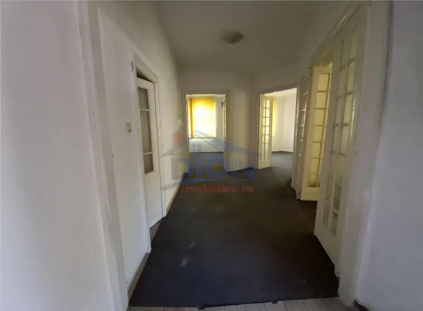 Casă 4 camere București - poza 4