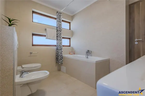 Casă 4 camere Ghimbav - poza 21
