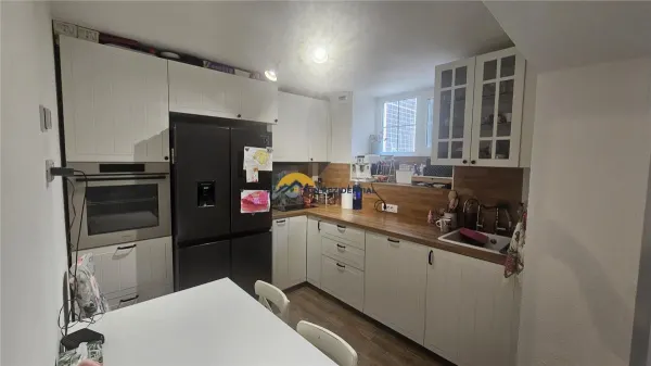 Apartament 6 camere București - poza 18