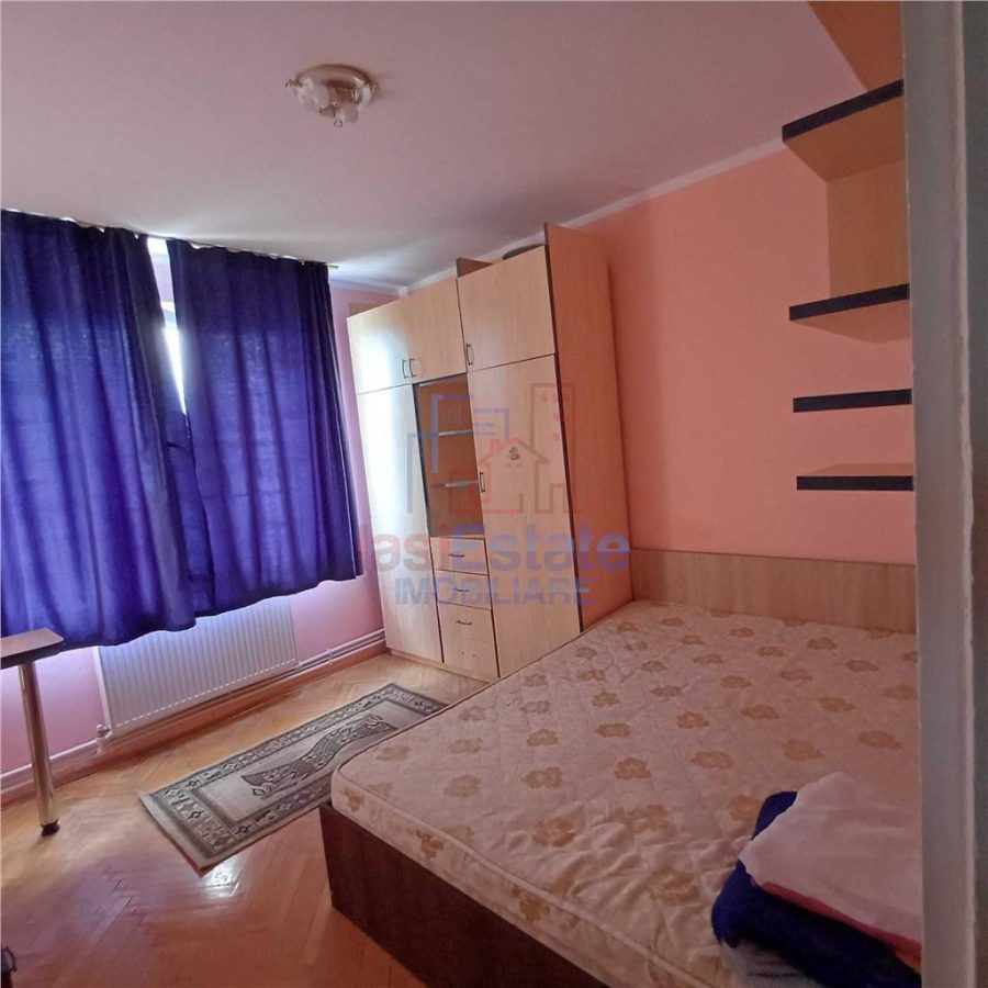 Apartament 3 camere etaj intermediar Alexandru cel Bun - Iasi