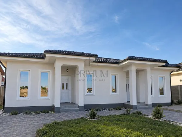 Casă 3 camere Moșnița Nouă - poza 2