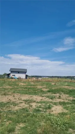 Teren Brănești - poza 1