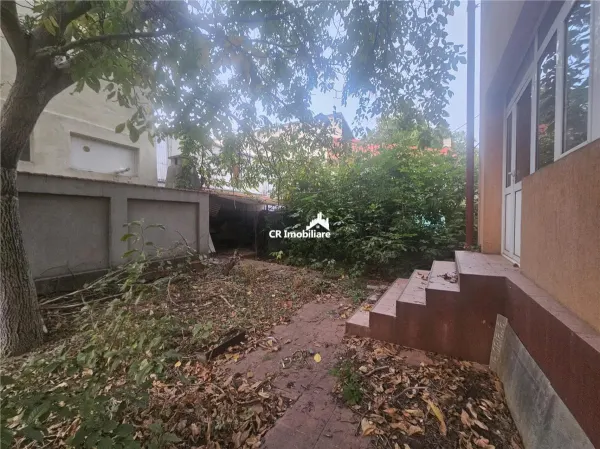 Casă 6 camere București - poza 1