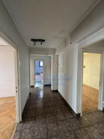 Apartament 4 camere Iași - poza 1