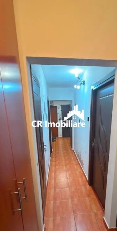 Apartament 4 camere București - poza 1