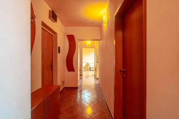 Apartament 4 camere Arad - poza 4
