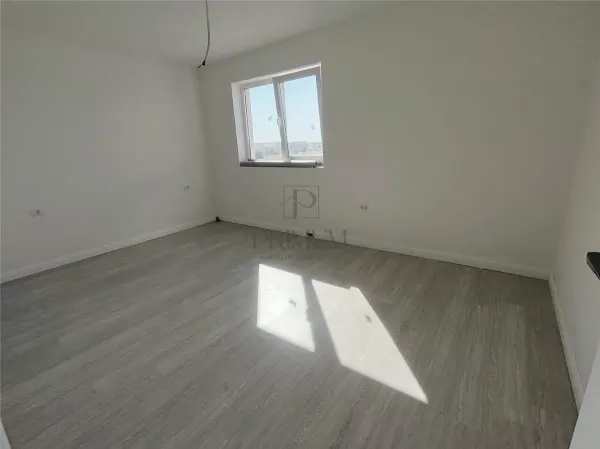 Casă 4 camere Moșnița Veche - poza 5