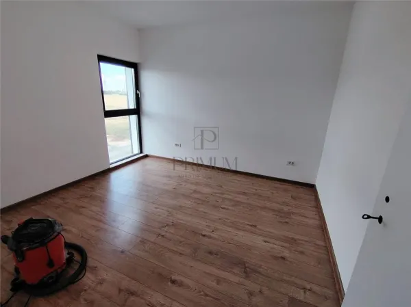 Casă 5 camere Moșnița Nouă - poza 4