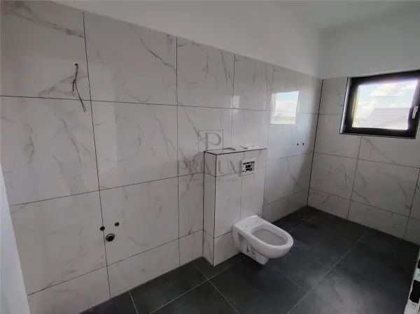 Casă 5 camere Moșnița Nouă - poza 10